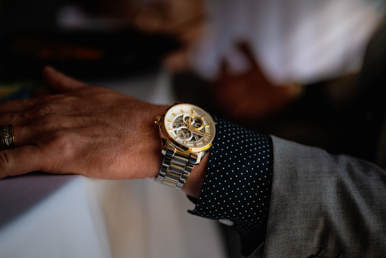 Scatola, garanzia e condizioni: perché la storia di un orologio pesa sulla quotazione