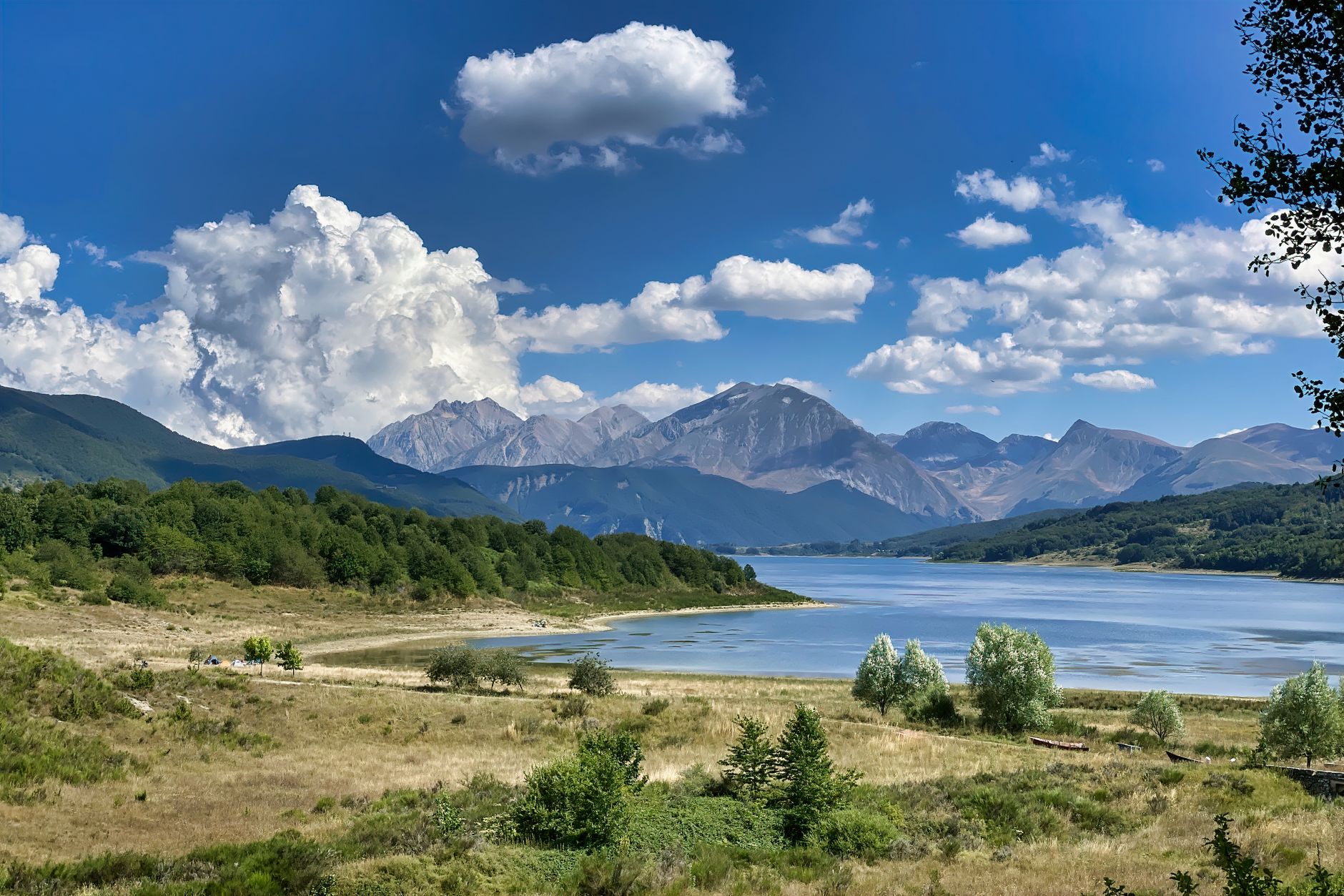 Lago di Revine: natura, borghi e paesaggio veneto