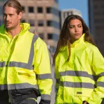 Abbigliamento da lavoro, come orientarsi in fase di scelta